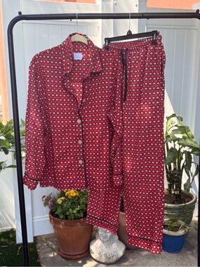 The Cats Pajamas 100% cotton Red Pajama Set